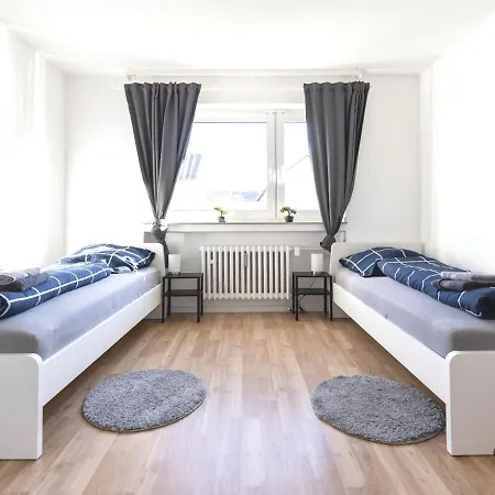 Vaz Home-at-work Fuer Monteure Und Fachkraefte Tv, Wlan, Balkon, Kueche, Parkplatz Διαμέρισμα