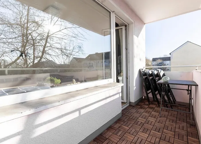 Vaz Home-at-work Fuer Monteure Und Fachkraefte Tv, Wlan, Balkon, Kueche, Parkplatz * 埃森